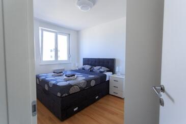 Lägenheter med parkering Zadar - 23525