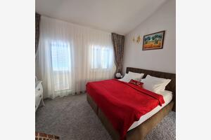 Jednosobni apartman Podstrana Jednosobni apartman Podstrana, Split (A-23526-c)