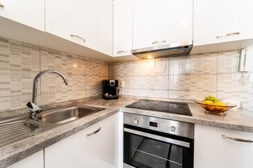 Apartments by the sea Privlaka, Zadar - 23531