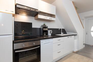 Nyaralóház parkolóhellyel Punat, Krk - 23535