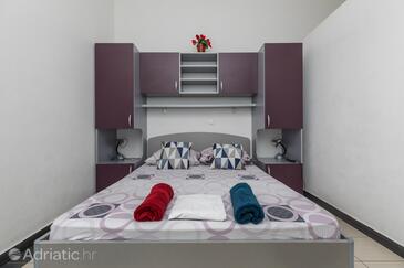 Apartmány s parkoviskom Krvavica, Makarská - Makarska - 23540