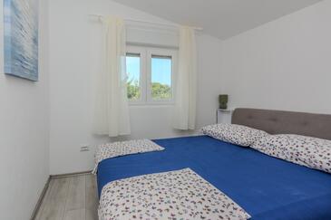 Apartmanok parkolóhellyel Vir - Lozice, Vir - 23549