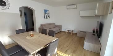 Privlaka, Woonkamer in accommodatietype apartment, airconditioning beschikbaar en WiFi.