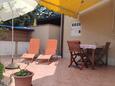 Malinska, Terras in accommodatietype apartment, WiFi.