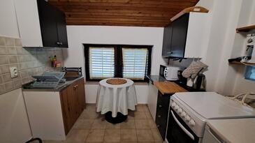 Poreč, Kitchen in the studio-apartment, (pet friendly) and WiFi.