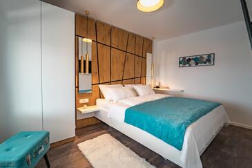 Luxusvilla a tenger mellett medencével Razanj, Rogoznica - 23572