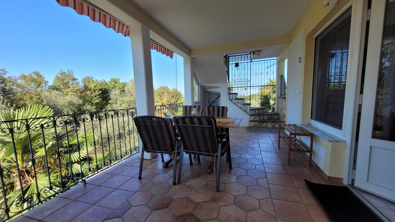 Leiligheter med parkering Milovcici, Krk - 23577