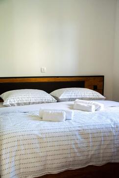 Ház családok részére medencével Posedarje, Novigrad - 23578