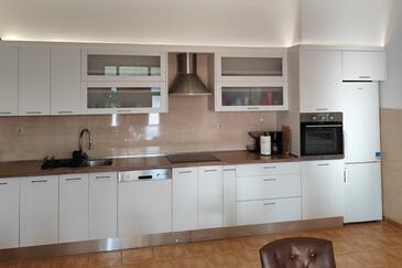 Ház családok részére medencével Posedarje, Novigrad - 23578