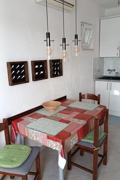 Apartmanok a tenger mellett Sparadici, Sibenik - 23591