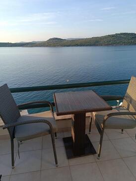 Ferienwohnungen am Meer Sparadici, Sibenik - 23591