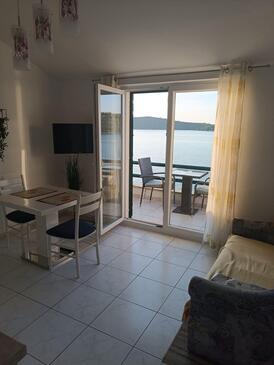 Šparadići, Vardagsrum i boendetyp apartment, luftkonditionering tillgänglig och WiFi.