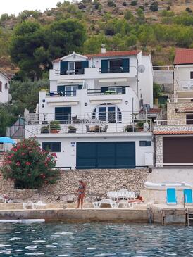 Šparadići, Šibenik, Objekt 23591 - Ferienwohnungen nah am Meer.