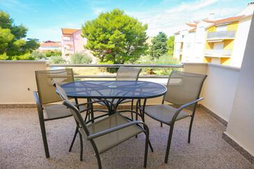 Eenkamerappartement Srima - Vodice, Vodice (A-23593-b(