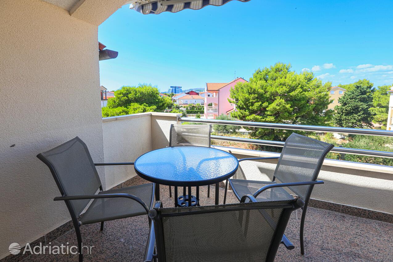 Apartamenty z parkingiem Srima - Vodice, Vodice - 23593