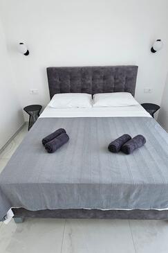 Apartmanok medencével Seline, Paklenica - 23594