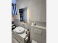 Seline, Bathroom in the studio-apartment, WiFi.