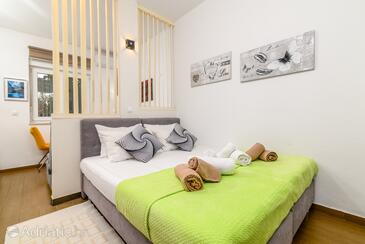 Appartements avec piscine pour les familles avec enfants Pula - 23595