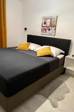 Apartments with parking space Baška Voda (Makarska) - 23599