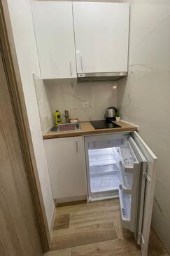 Apartments with parking space Baška Voda (Makarska) - 23599