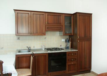 Apartments by the sea Crikvenica - 2360