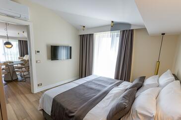 Apartmani s bazenom pogodni za obitelji s djecom Baška Voda, Makarska - 23601