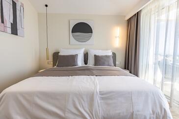 Leiligheter med basseng som passer for familier med barn Baska Voda, Makarska - 23601