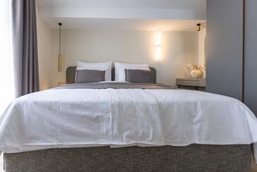 Apartmani s bazenom pogodni za obitelji s djecom Baška Voda, Makarska - 23601