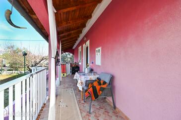 Casa con piscina per famiglia Zemunik Donji, Zara - Zadar - 23611