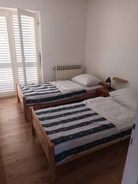 Appartamenti con parcheggio Sebenico - Šibenik - 23616