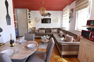 Apartments with WiFi Umag - 23617