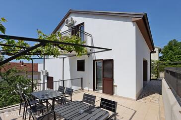 Apartmaji in sobe s parkingom Selce, Crikvenica - 2362 Adriatic.hr