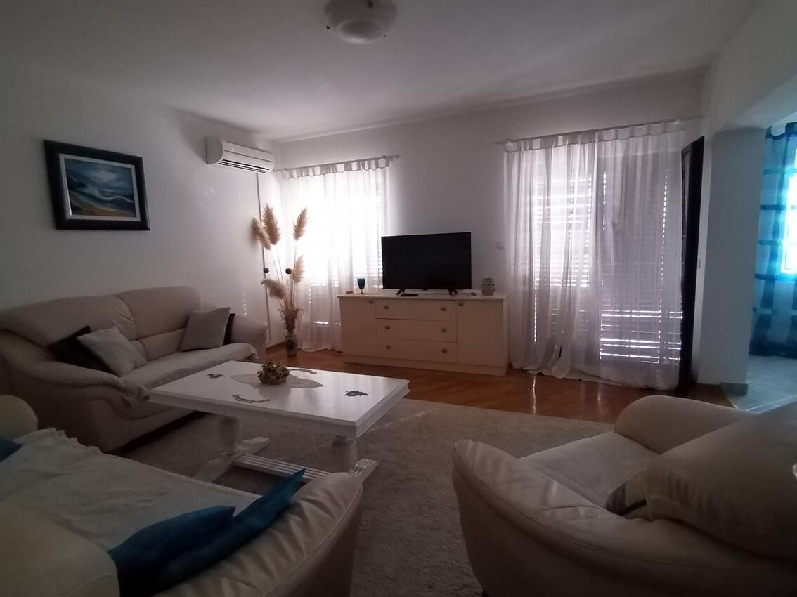 Apartmani s parkingom Palit, Rab - 23623