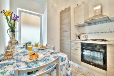Apartment with terrace Poreč, Istria