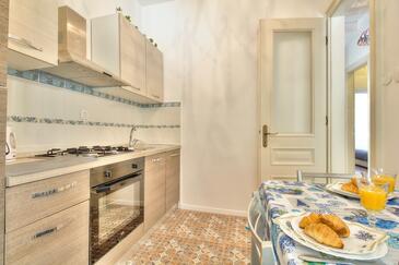 Apartment with terrace Poreč, Istria