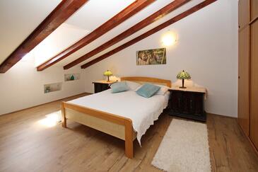 Apartmanok a tenger mellett Baska, Krk - 23639