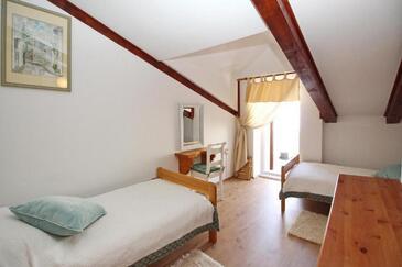 Apartmanok a tenger mellett Baska, Krk - 23639