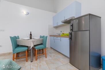 Ferienwohnungen mit Parkplatz Baska Voda, Makarska - 23641