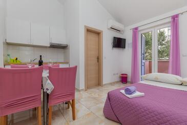 One bedroom apartment Baška Voda One bedroom apartment Baška Voda, Makarska (A-23641-b(