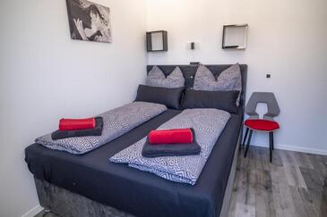 Ház családok részére medencével Marina, Trogir - 23644