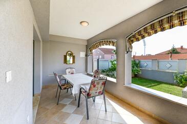 Dvoupokojový apartmán Zadar (A-23646-b(