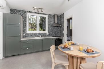 Apartmanok a tenger mellett Malinska, Krk - 23651