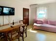 Crikvenica, Woonkamer in accommodatietype apartment, airconditioning beschikbaar en WiFi.