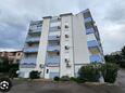 Crikvenica, Crikvenica, Obiekt 23654 - Apartamenty ze żwirową plażą.