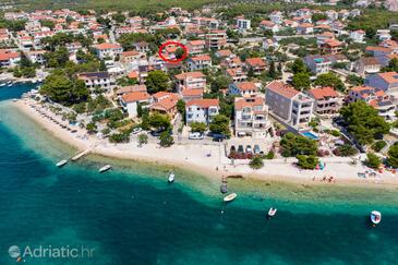 Brodarica, Šibenik, Hébergement 23656 - Appartement à proximité de la mer avec une plage de galets.