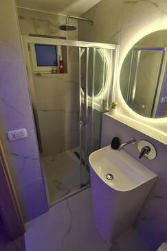 Apartments with parking space Daruvar, Bjelovarska - 23657