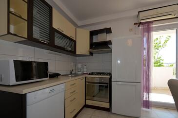 Ferienwohnungen mit Parkplatz Okrug Gornji, Ciovo - 23665