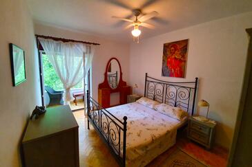 Maison pour la famille avec la piscine Slime, Omis - 23669