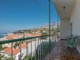 Podgora, Balkon 1 v ubytování typu apartment, s výhledem na moře, domácí mazlíčci povoleni a WiFi.