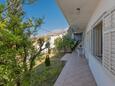 Podgora, Terrasse in folgender Unterkunftsart apartment, Haustiere erlaubt und WiFi.